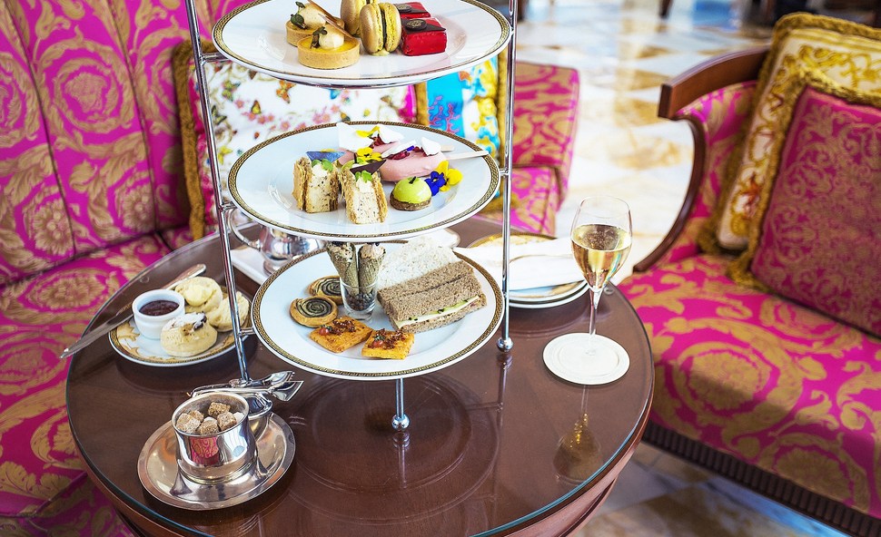 Palazzo Versace Champagne High Tea